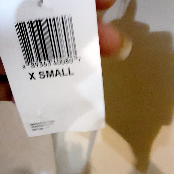 Peace Love world Super Love  cotton v-neck - Picture 3 of 5